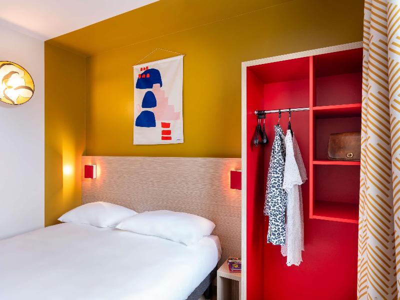 Ibis Styles Prevessin Geneve Aeroport image