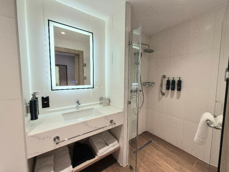 Hilton Garden Inn Termez Airitom image