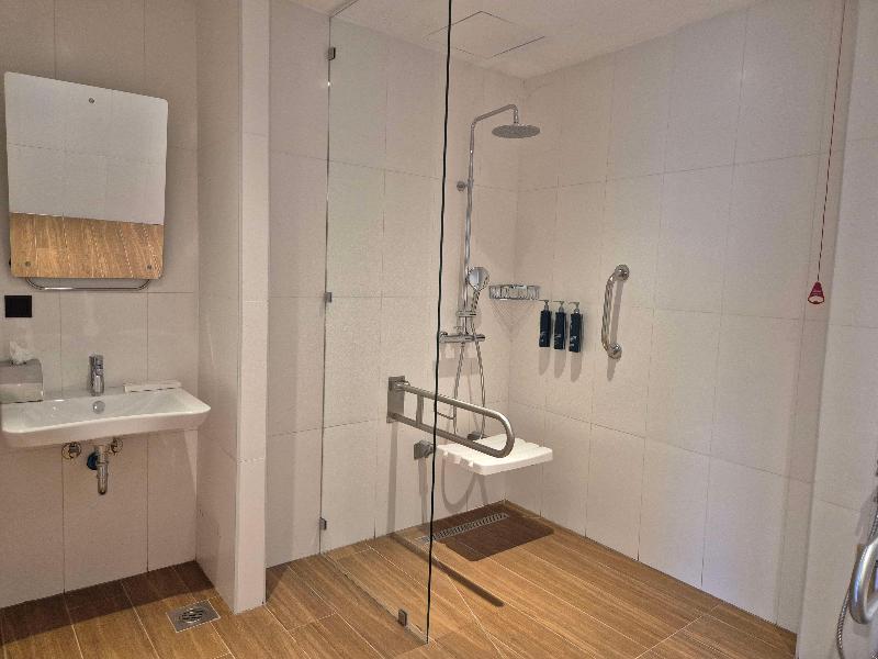 Hilton Garden Inn Termez Airitom image