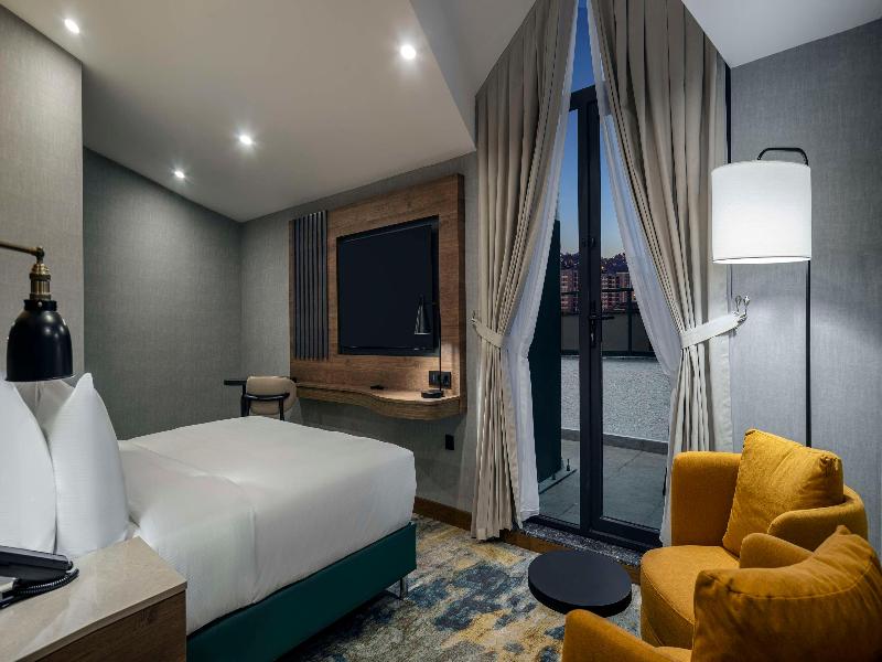 DoubleTree by Hilton Suites Trabzon Yomra image