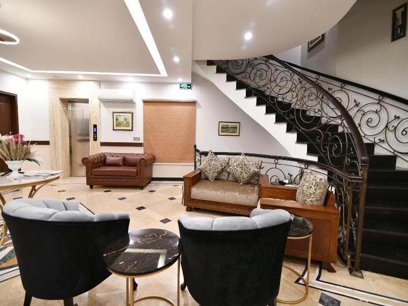Royal Regency Hotel image
