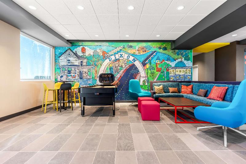 Tru by Hilton Dixon image