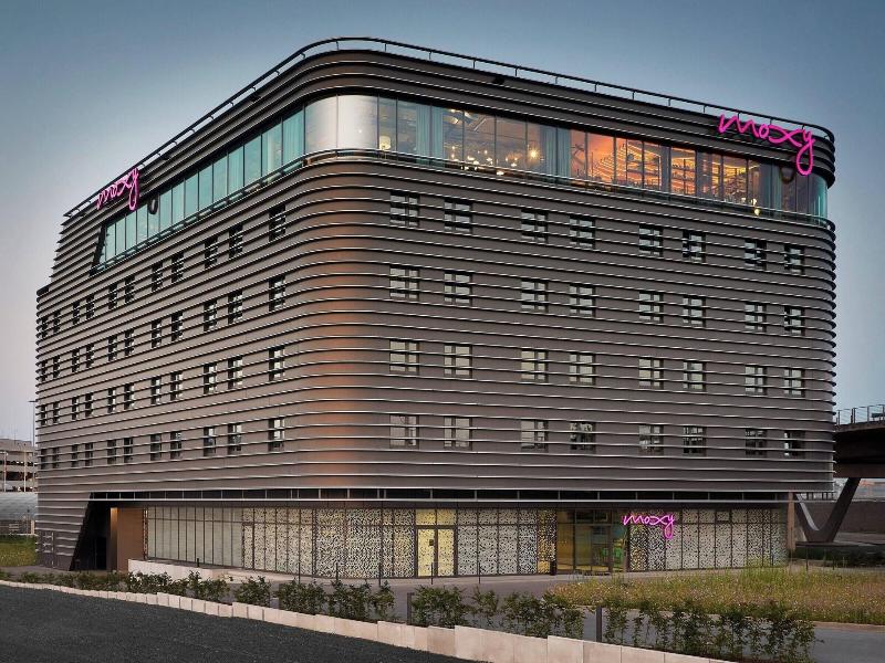 Moxy By Marriott Cologne Bonn Airport image
