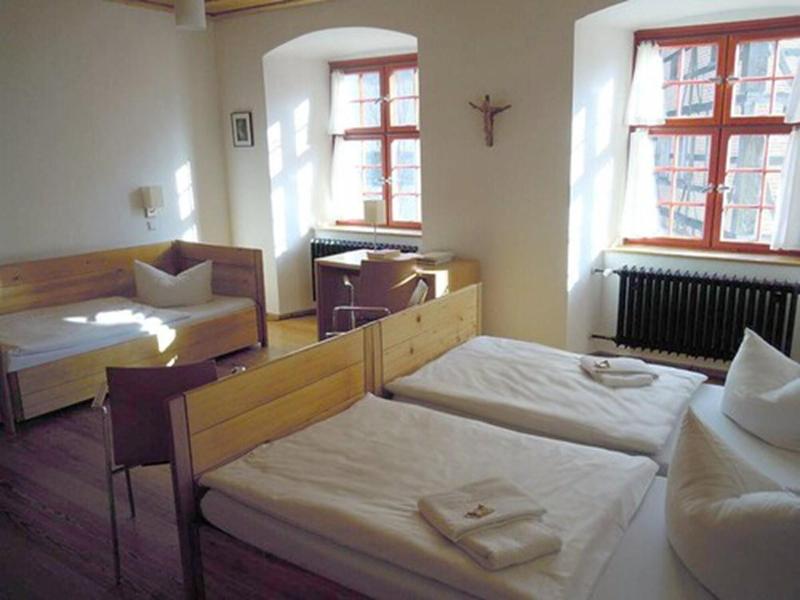 Kloster Heiligkreuztal Tagungshaus image