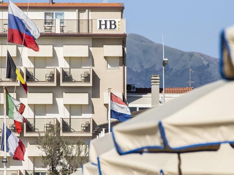 Hotel Biagi & Residence image