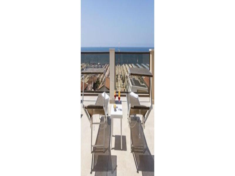 Hotel Biagi & Residence image