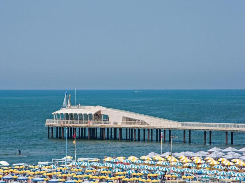 Hotel Biagi & Residence image