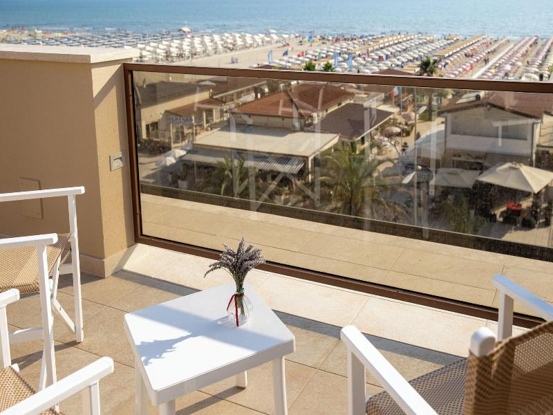 Hotel Biagi & Residence image