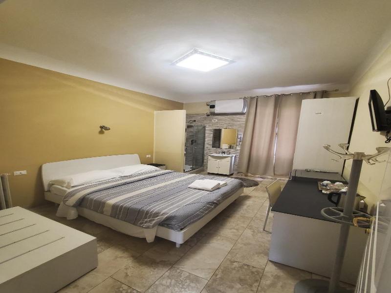 Hotel Emmy image