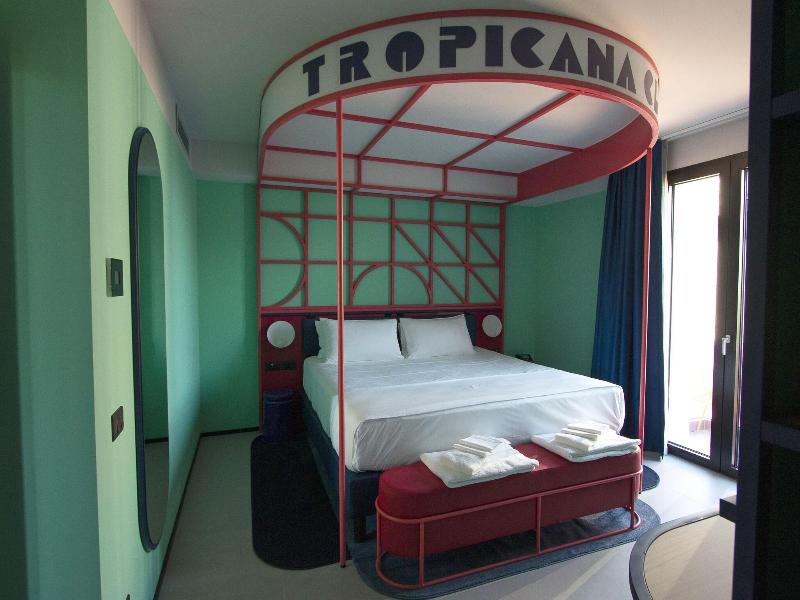Demo Hotel Design Emotion image