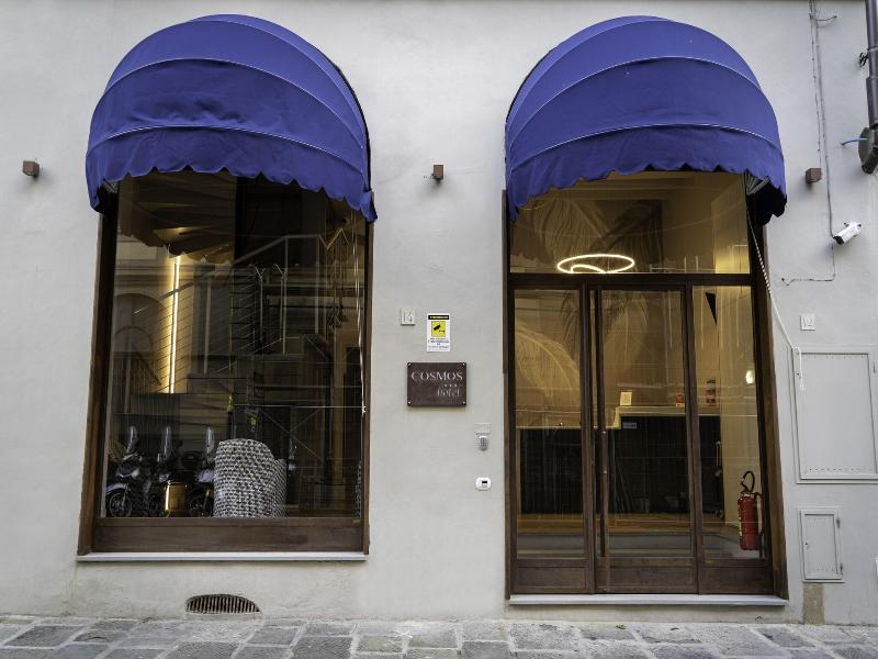 Hotel Cosmos image