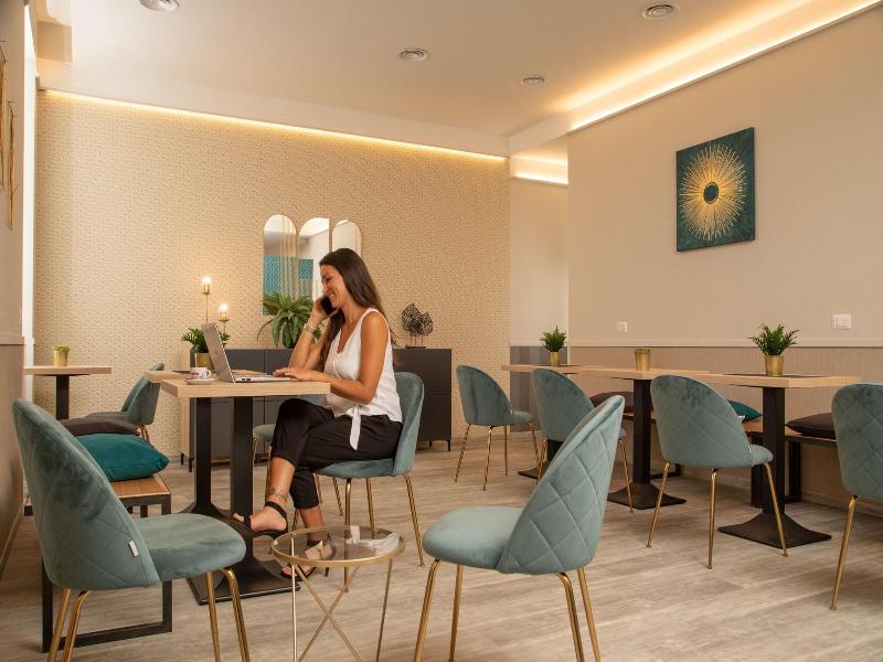 Sophie Terrace Hotel image