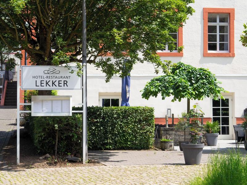 Hotel Lekker image