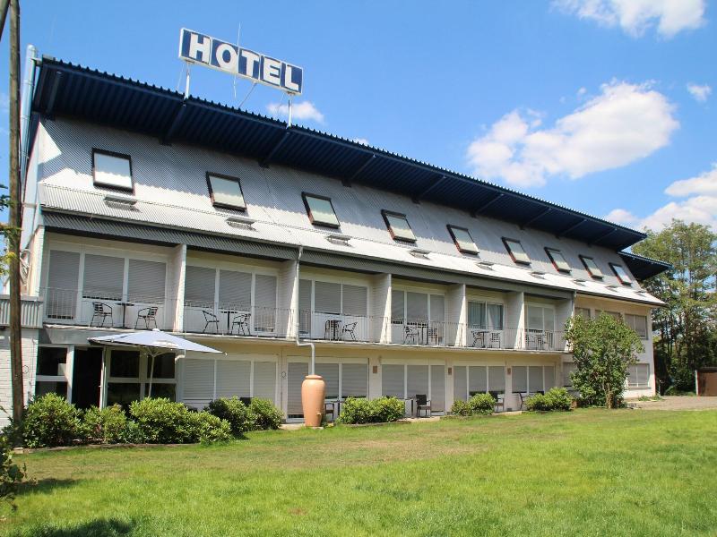 Hotel Hangelar image