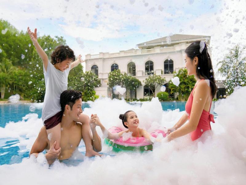 Nha Trang Marriott Resort & Spa, Hon Tre Island image