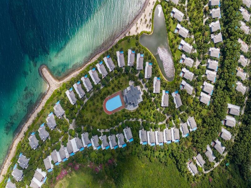 Nha Trang Marriott Resort & Spa, Hon Tre Island image