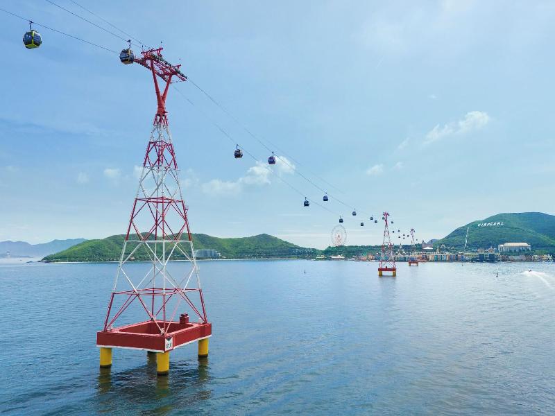 Nha Trang Marriott Resort & Spa, Hon Tre Island image