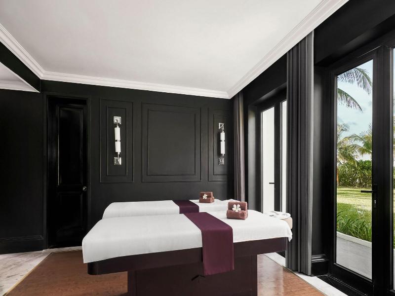 Nha Trang Marriott Resort & Spa, Hon Tre Island image