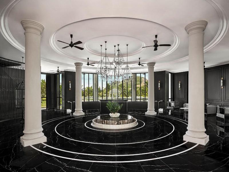 Nha Trang Marriott Resort & Spa, Hon Tre Island image