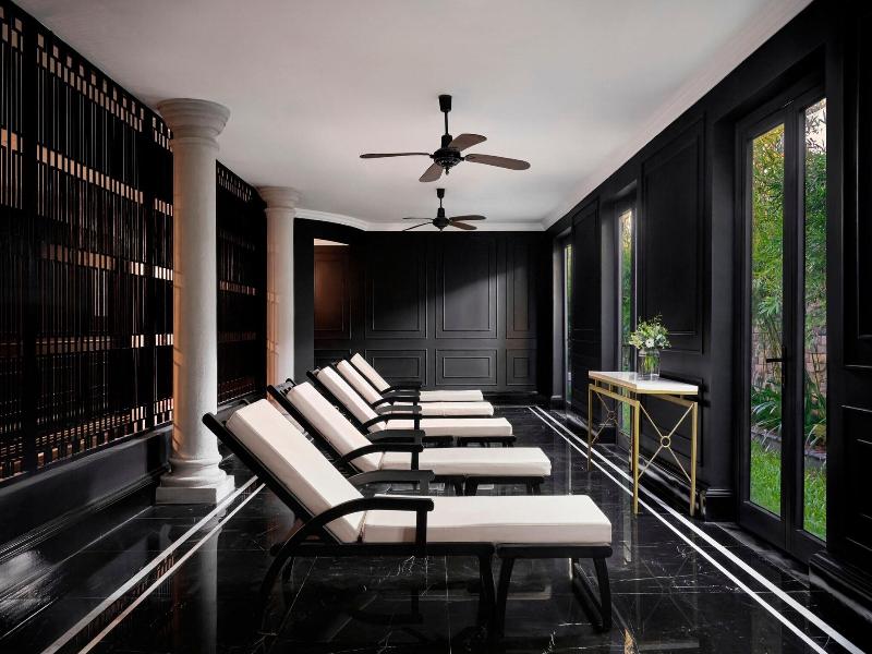 Nha Trang Marriott Resort & Spa, Hon Tre Island image