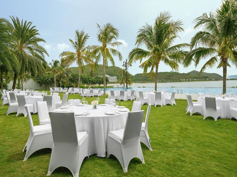 Nha Trang Marriott Resort & Spa, Hon Tre Island image