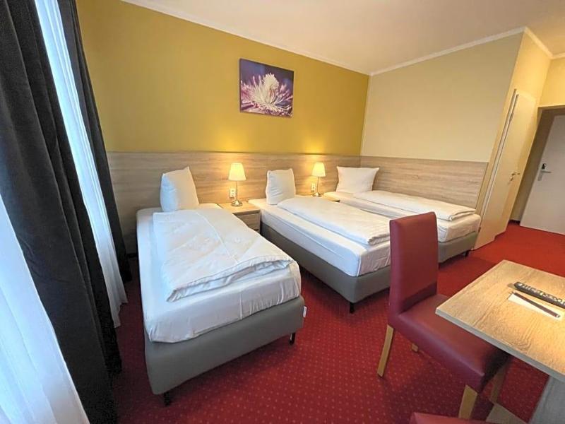Palm Premium Hotel Apartments image