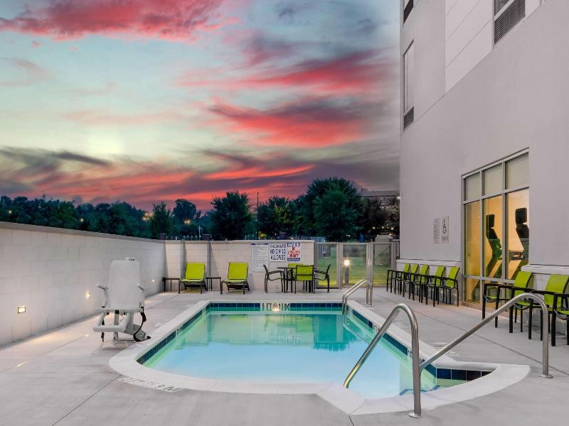 Springhill Suites Charlotte Airport Lake Pointe image