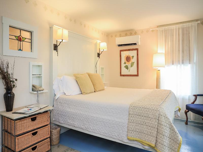 The Charlotte Hotel Restaurant image