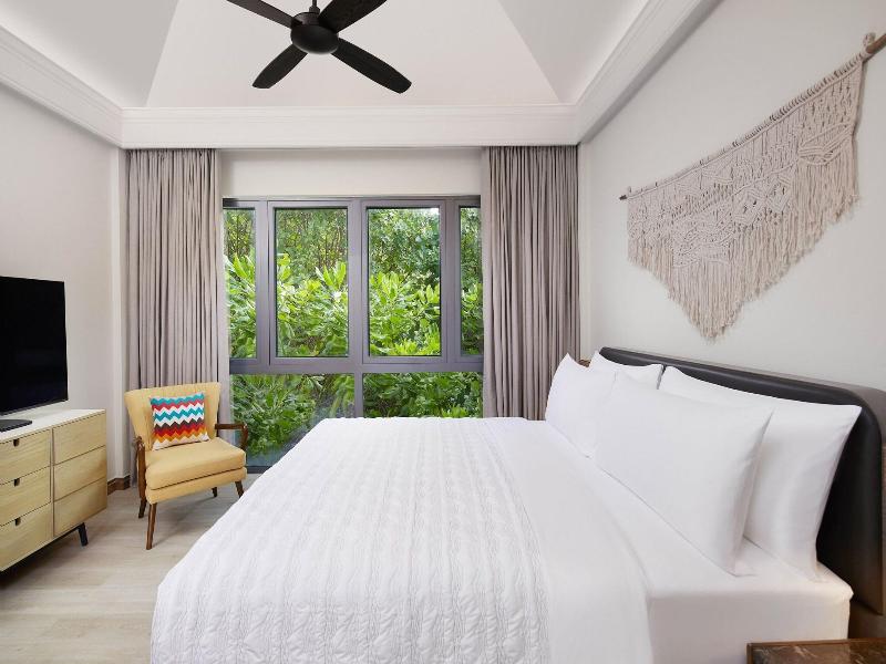 Le Meridien Maldives Resort & Spa image