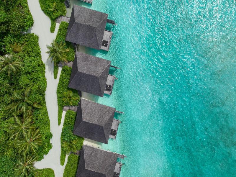 Le Meridien Maldives Resort & Spa image