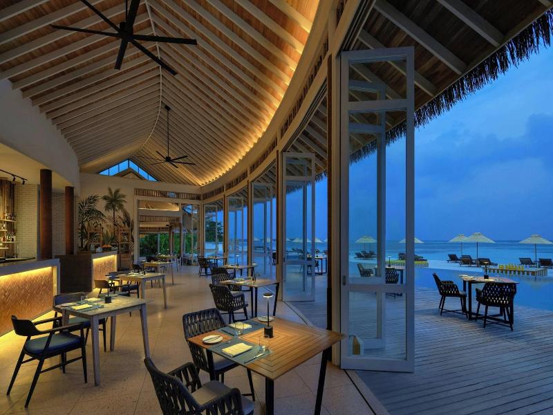 Le Meridien Maldives Resort & Spa image