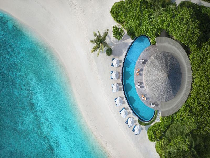 Le Meridien Maldives Resort & Spa image