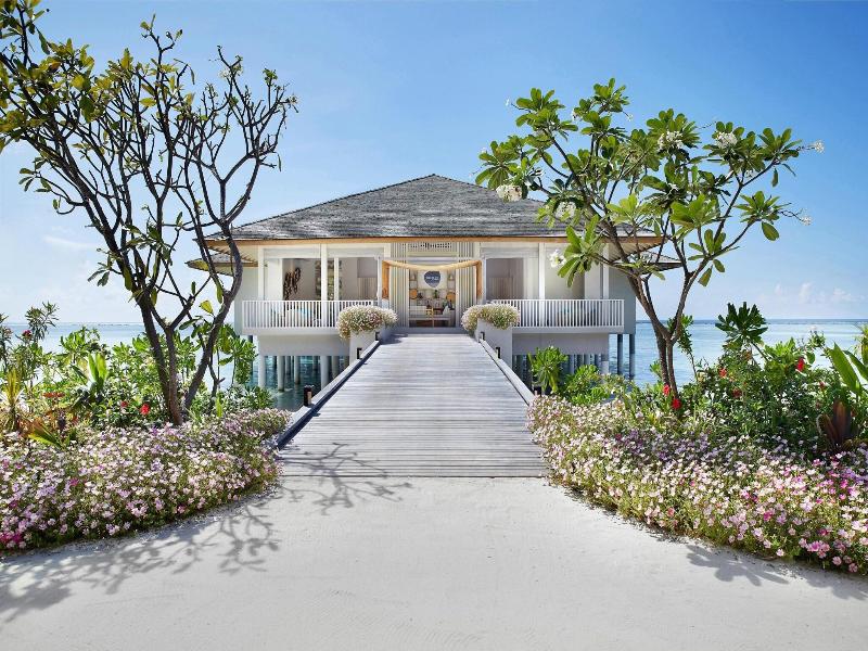 Le Meridien Maldives Resort & Spa image