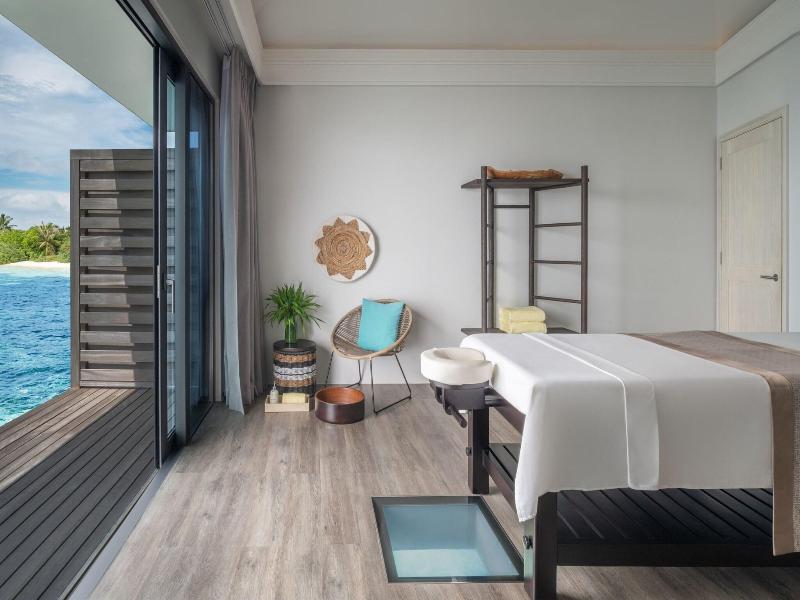 Le Meridien Maldives Resort & Spa image