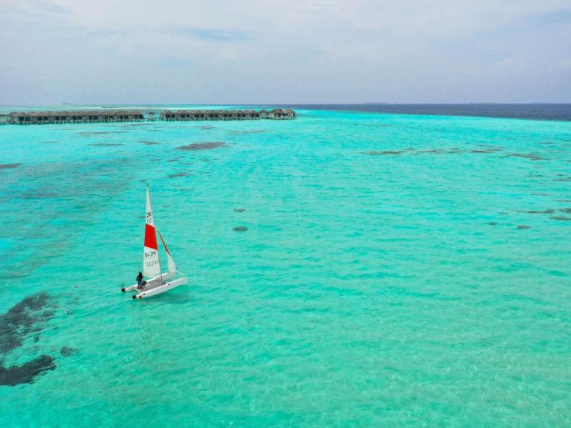 Le Meridien Maldives Resort & Spa image