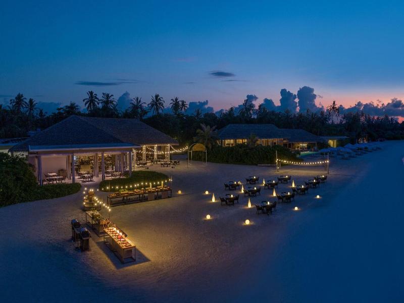 Le Meridien Maldives Resort & Spa image