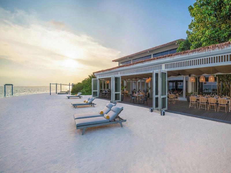 Le Meridien Maldives Resort & Spa image