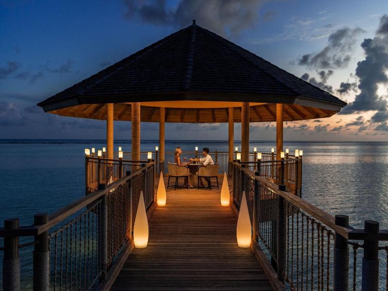 Le Meridien Maldives Resort & Spa image