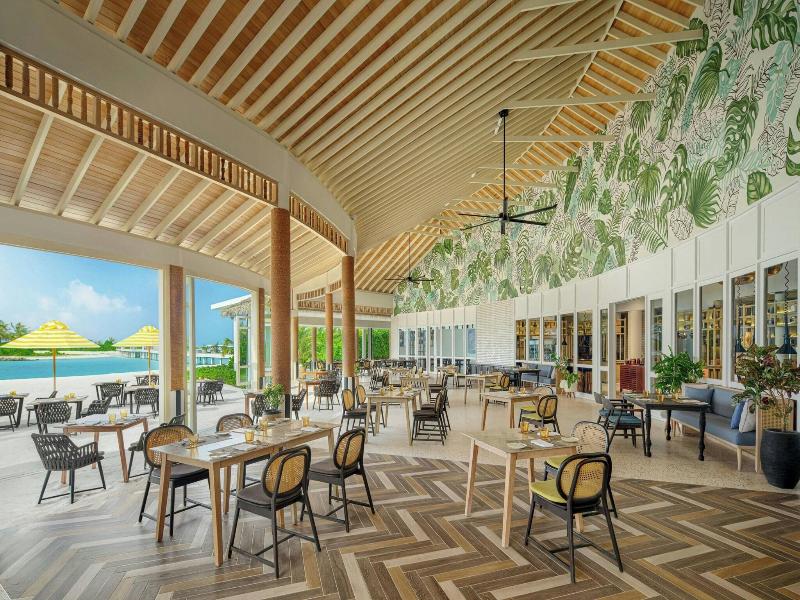 Le Meridien Maldives Resort & Spa image
