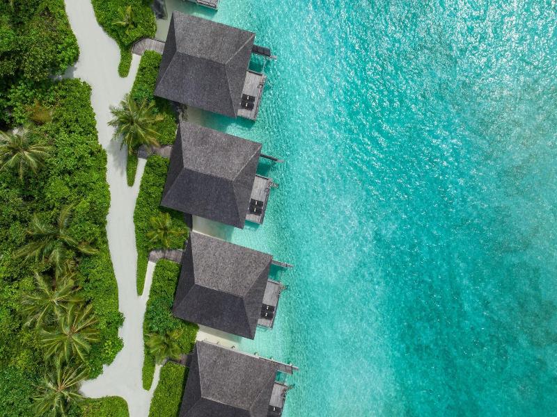 Le Meridien Maldives Resort & Spa image
