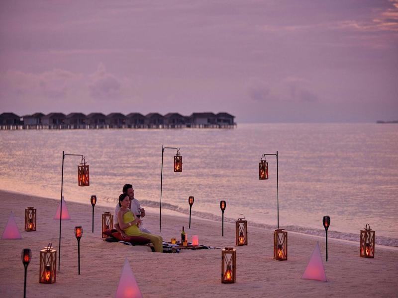 Le Meridien Maldives Resort & Spa image