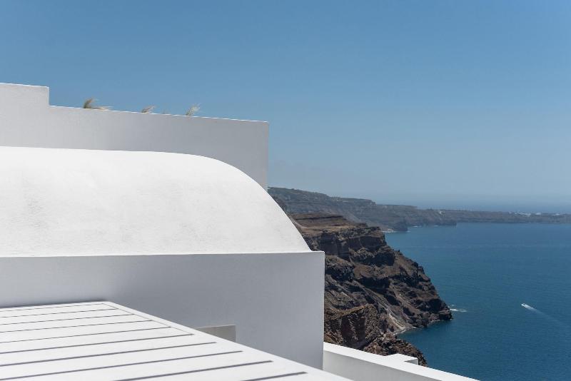 White Ark - Adults Only image