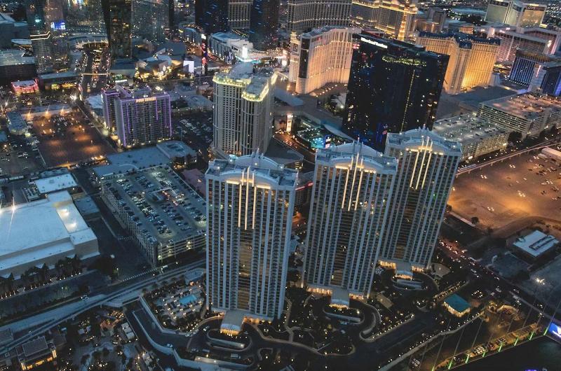 Mgm Vegas Signature Suites Collection photo 8