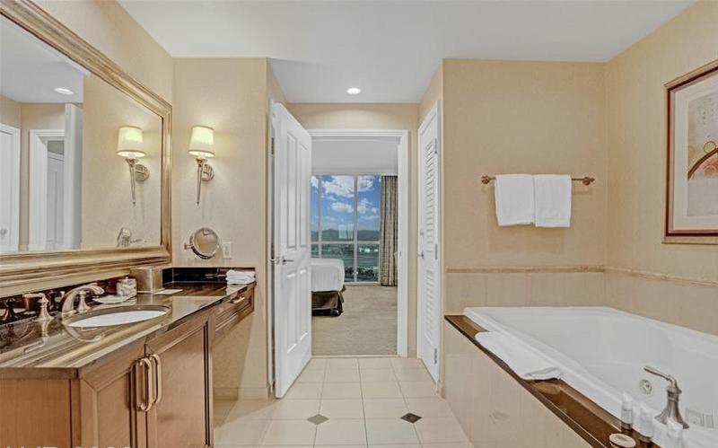 Mgm Vegas Signature Suites Collection image