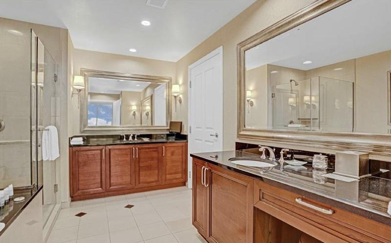 Mgm Vegas Signature Suites Collection image