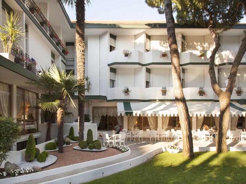 Hotel Elite image