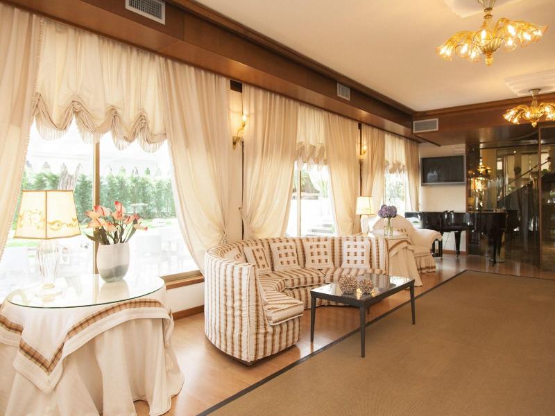 Hotel Elite image