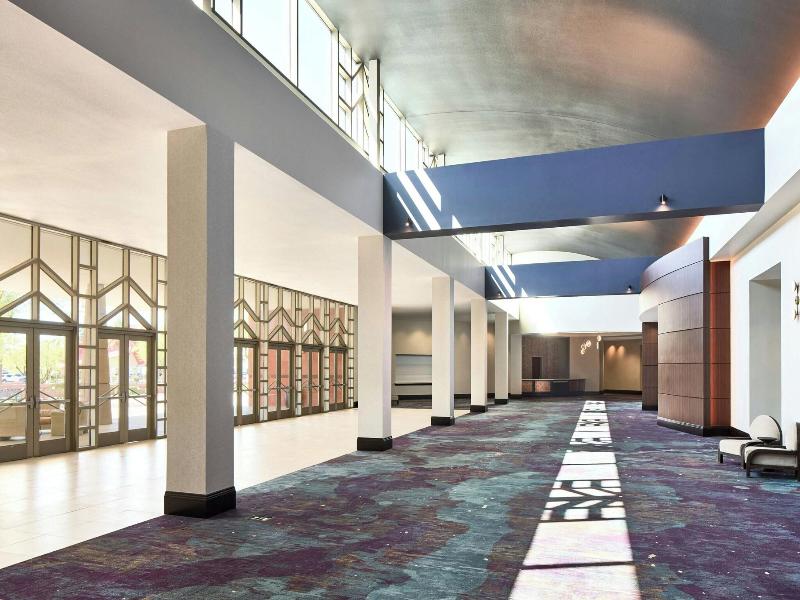 Renaissance Phoenix Glendale Hotel & Spa image