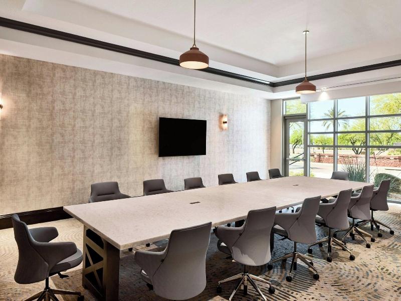 Renaissance Phoenix Glendale Hotel & Spa image