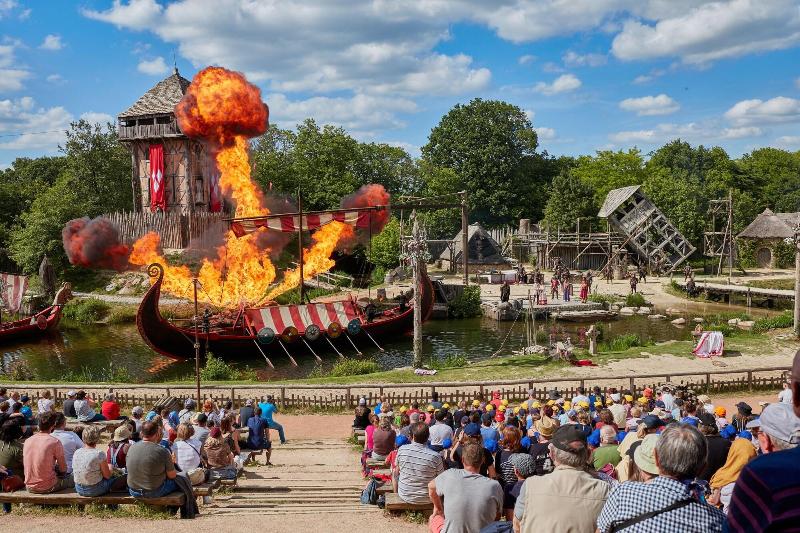 Puy Du Fou France Â€“ La Villa Gallo-romaine image